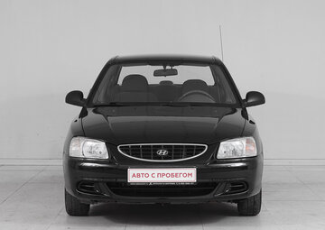 Hyundai Accent Вид 2