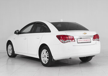 Chevrolet Cruze Вид 4