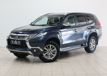 Mitsubishi Pajero Sport Вид 1