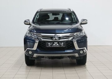 Mitsubishi Pajero Sport Вид 2