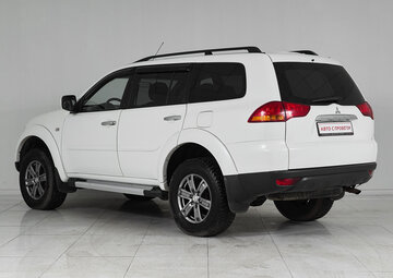 Mitsubishi Pajero Sport Вид 4