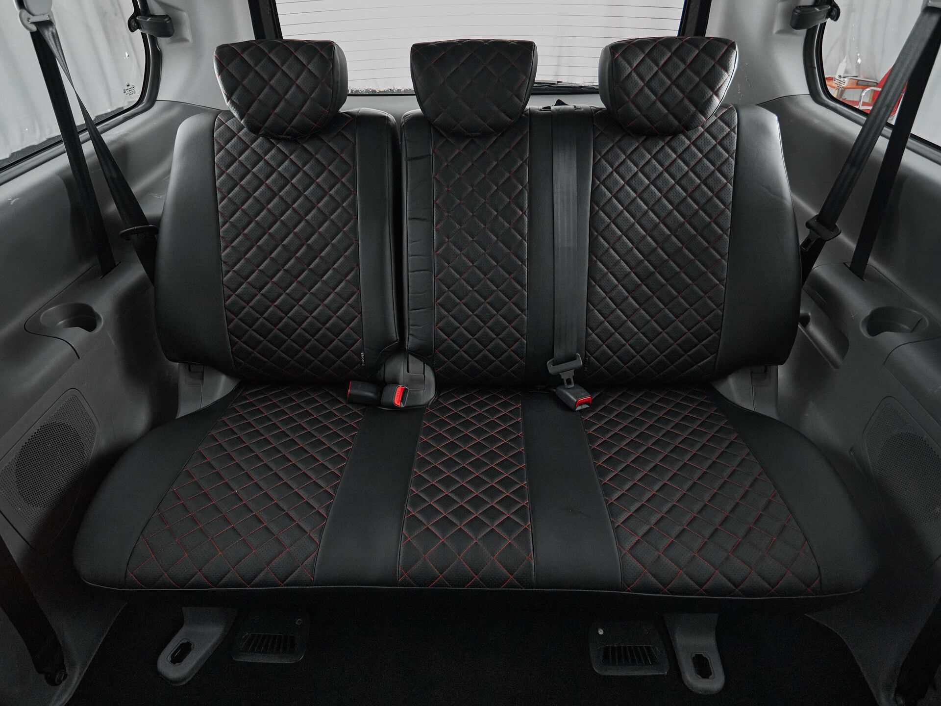 Hyundai H-1
