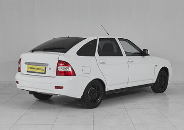 Lada Priora Вид 4