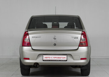 Renault Logan Вид 5