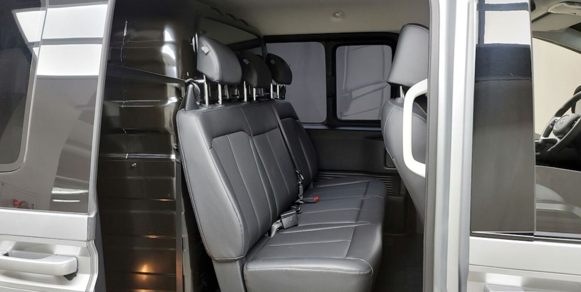 Hyundai H-1
