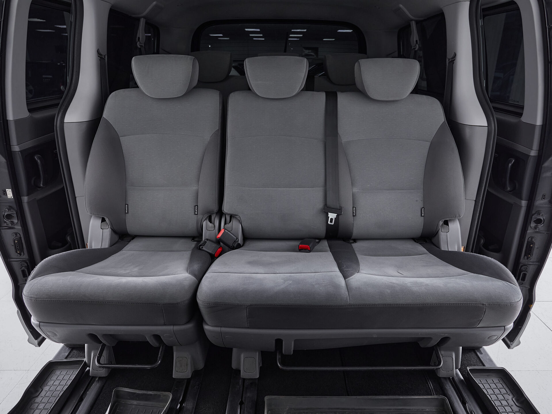 Hyundai H-1