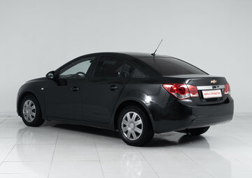 Chevrolet Cruze Вид 5