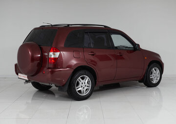 Chery Tiggo (T11) Вид 4
