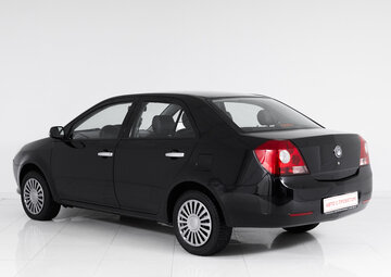 Geely MK Вид 4