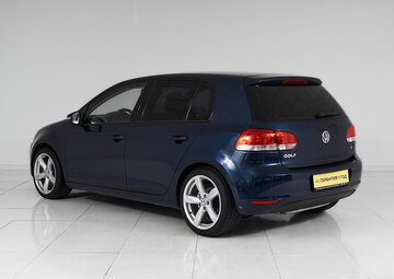Volkswagen Golf Вид 4