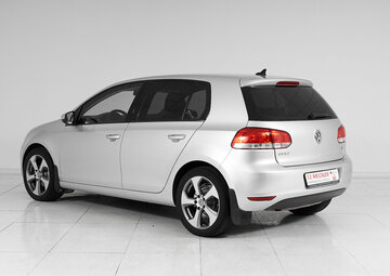 Volkswagen Golf Вид 4