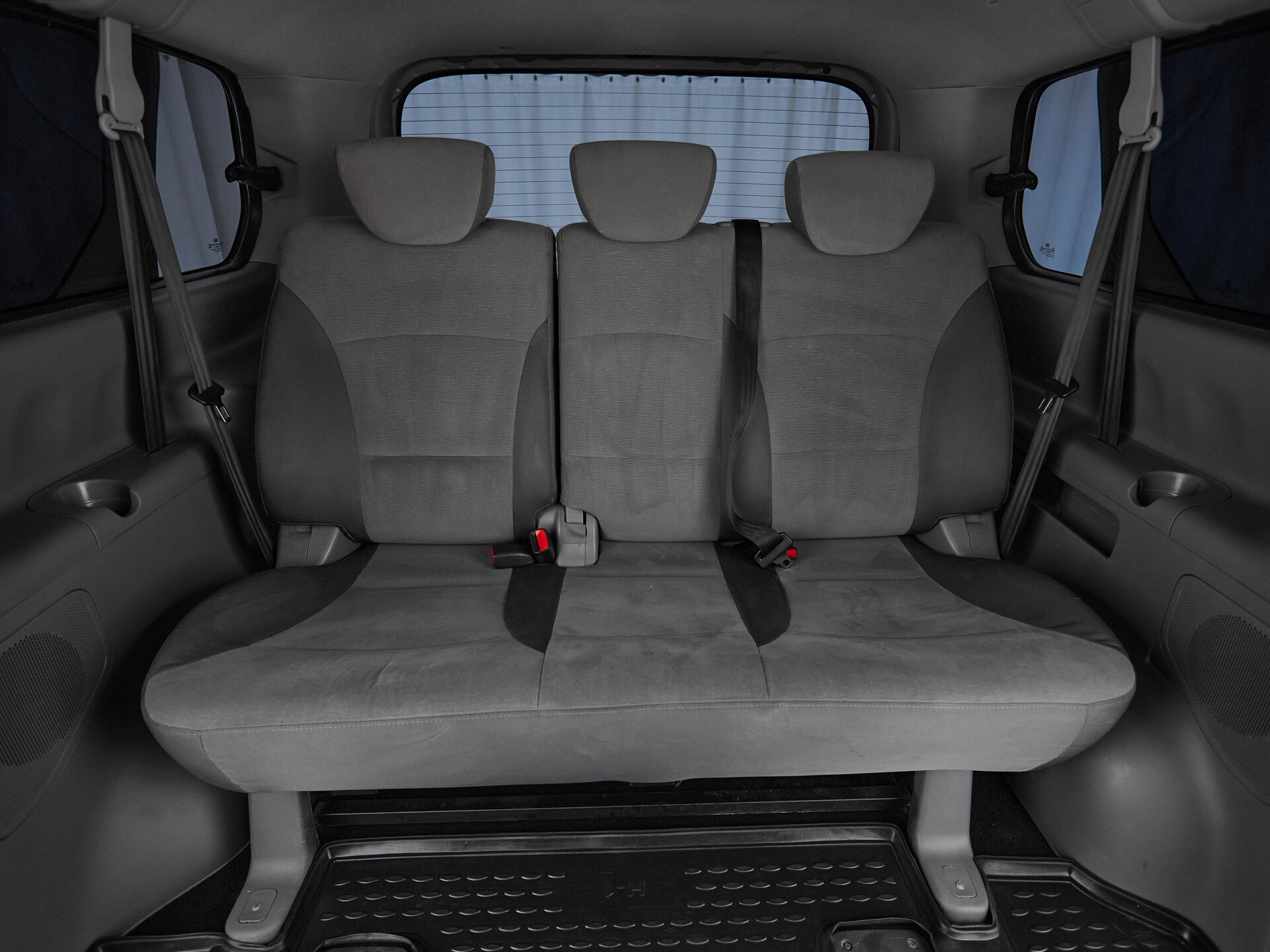 Hyundai H-1