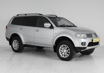 Mitsubishi Pajero Sport Вид 3