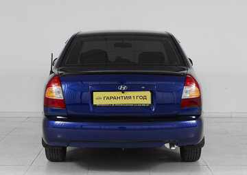 Hyundai Accent Вид 5