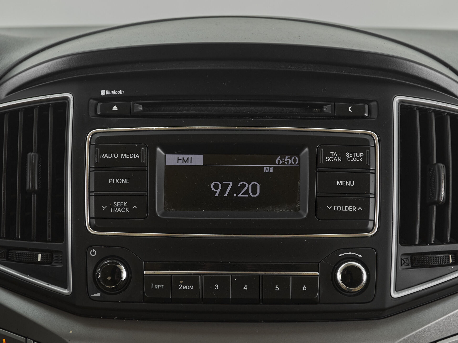 Hyundai H-1