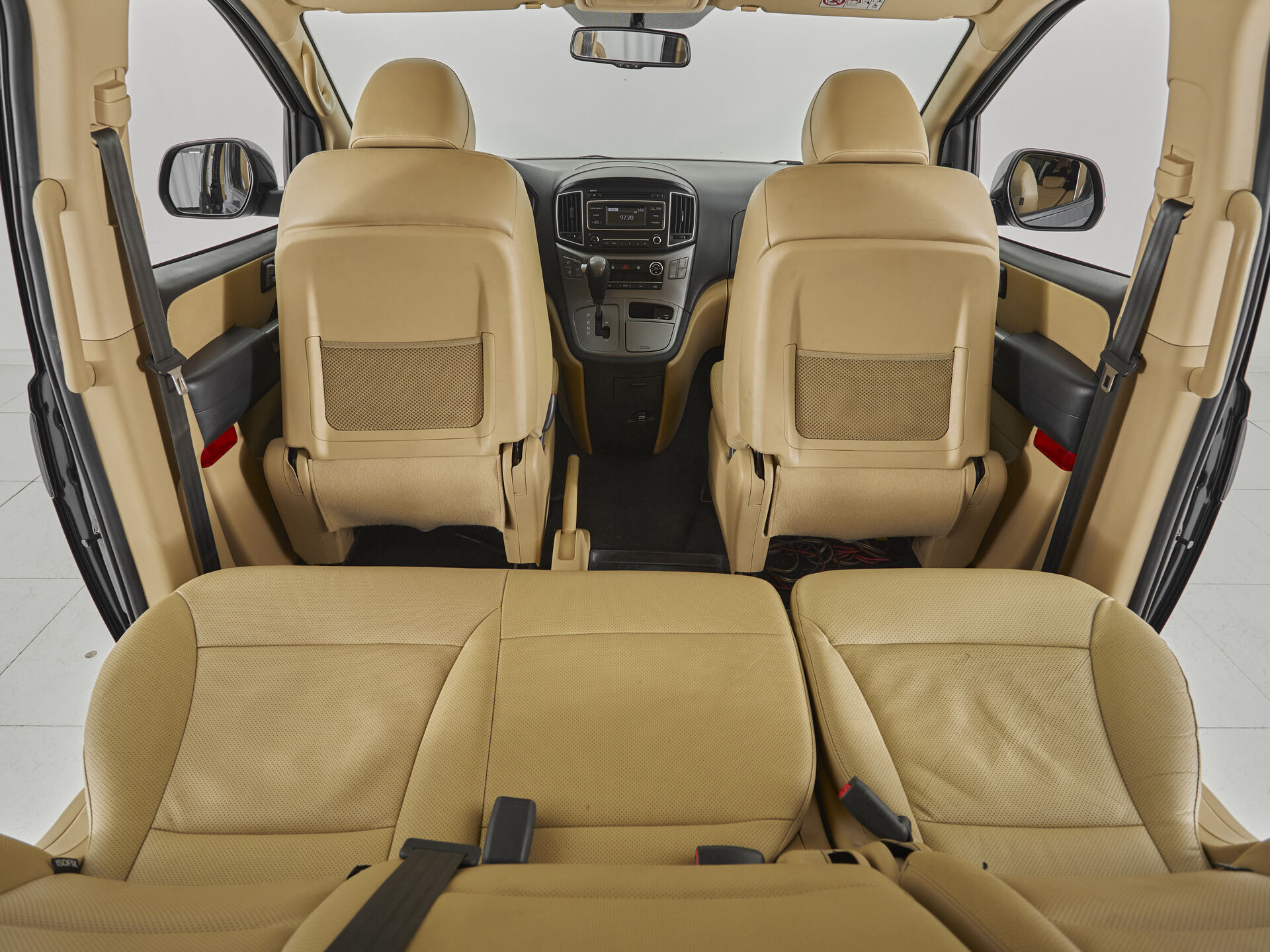 Hyundai H-1