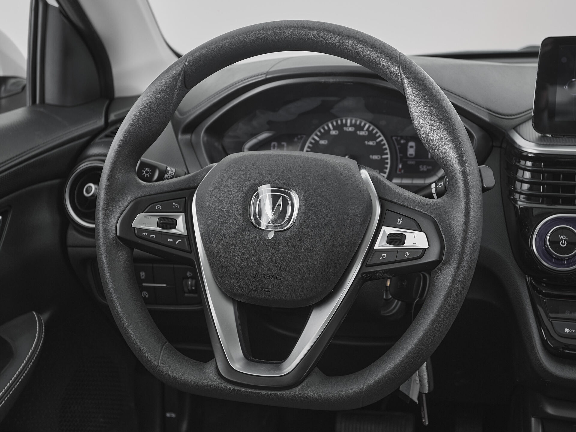 Changan Alsvin