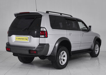 Mitsubishi Pajero Sport Вид 4