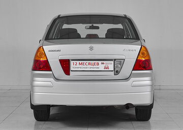 Suzuki Liana Вид 5