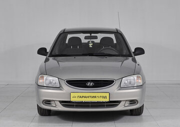 Hyundai Accent Вид 2
