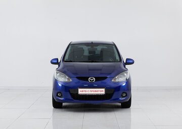 Mazda 2 Вид 2