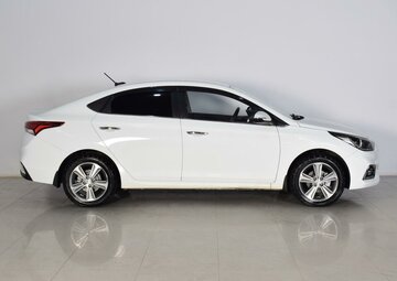 Hyundai Solaris Вид 4