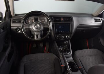 Volkswagen Jetta Вид 5