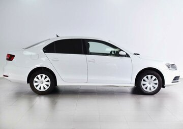 Volkswagen Jetta Вид 4